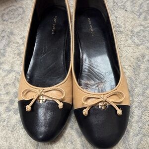 Tory Burch Two-Tone Black and Tan Flats